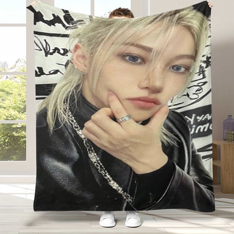 SK Korean F-Felixs Star Lee Yo - Modern Korean Lifestyle review and price